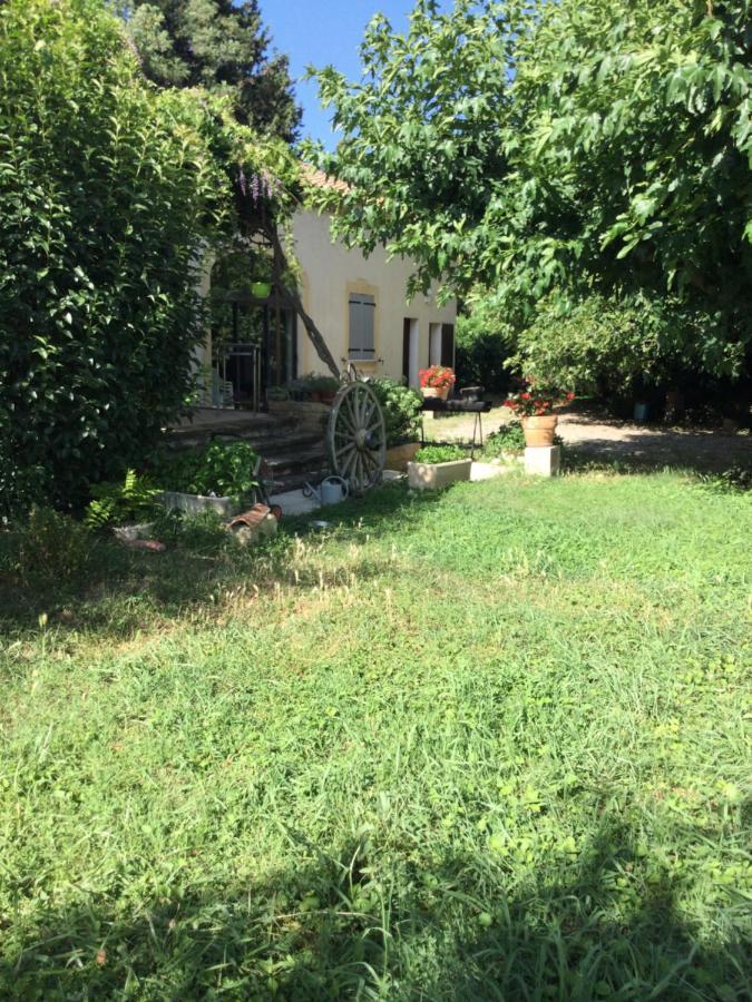 Appartement Dans Un Mas Provencal Istres Exterior foto