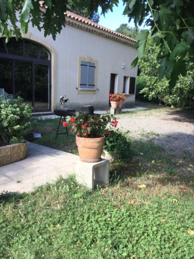Appartement Dans Un Mas Provencal Istres Exterior foto